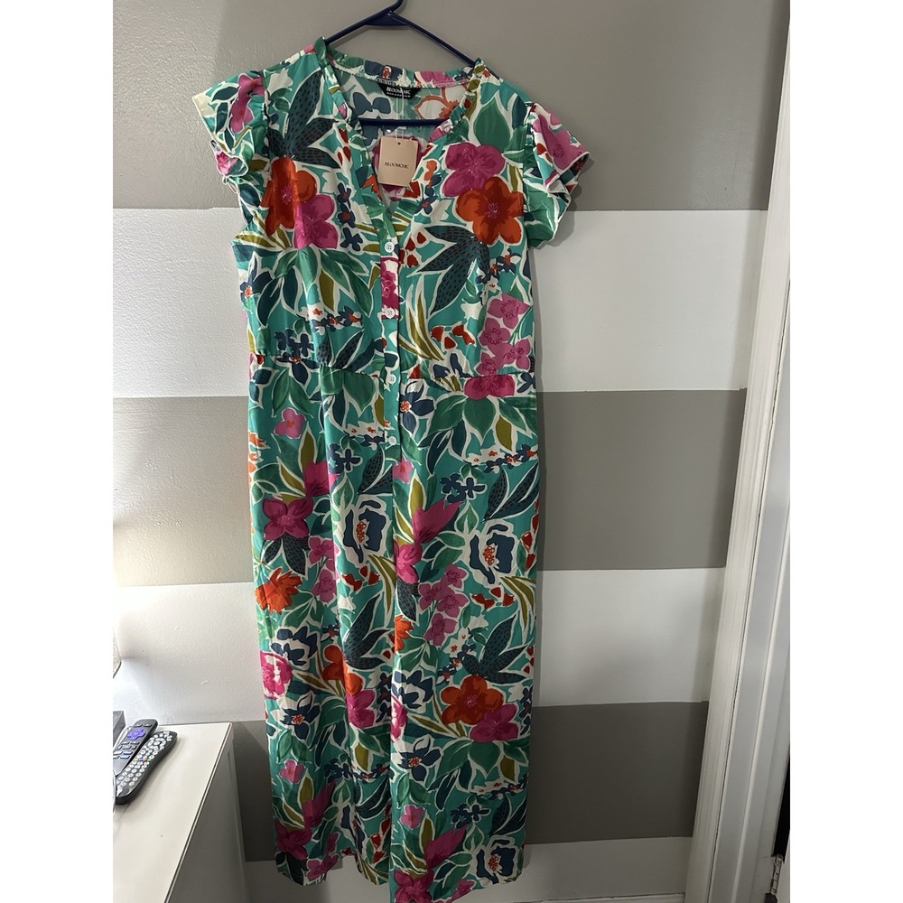Women's Bloomchic Multicolored Floral Print Jumpsuit nwt 16